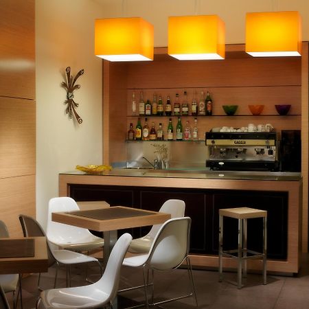 Acasamia Welchome Hotel Rimini Exterior foto
